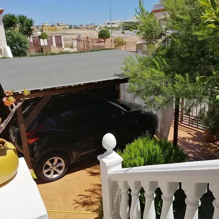 Casa Tranquila En La Marina Urbanizacion بيت للعطل *