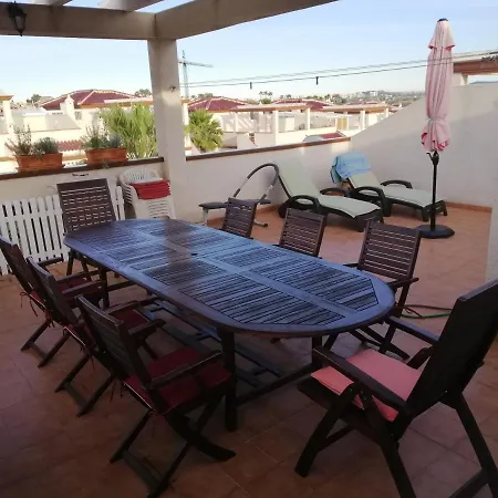Casa Tranquila En La Marina Urbanizacion Holiday home
