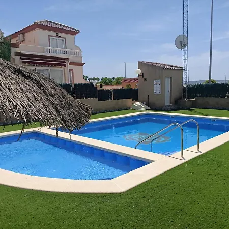 Casa Tranquila En La Marina Urbanizacion بيت للعطل